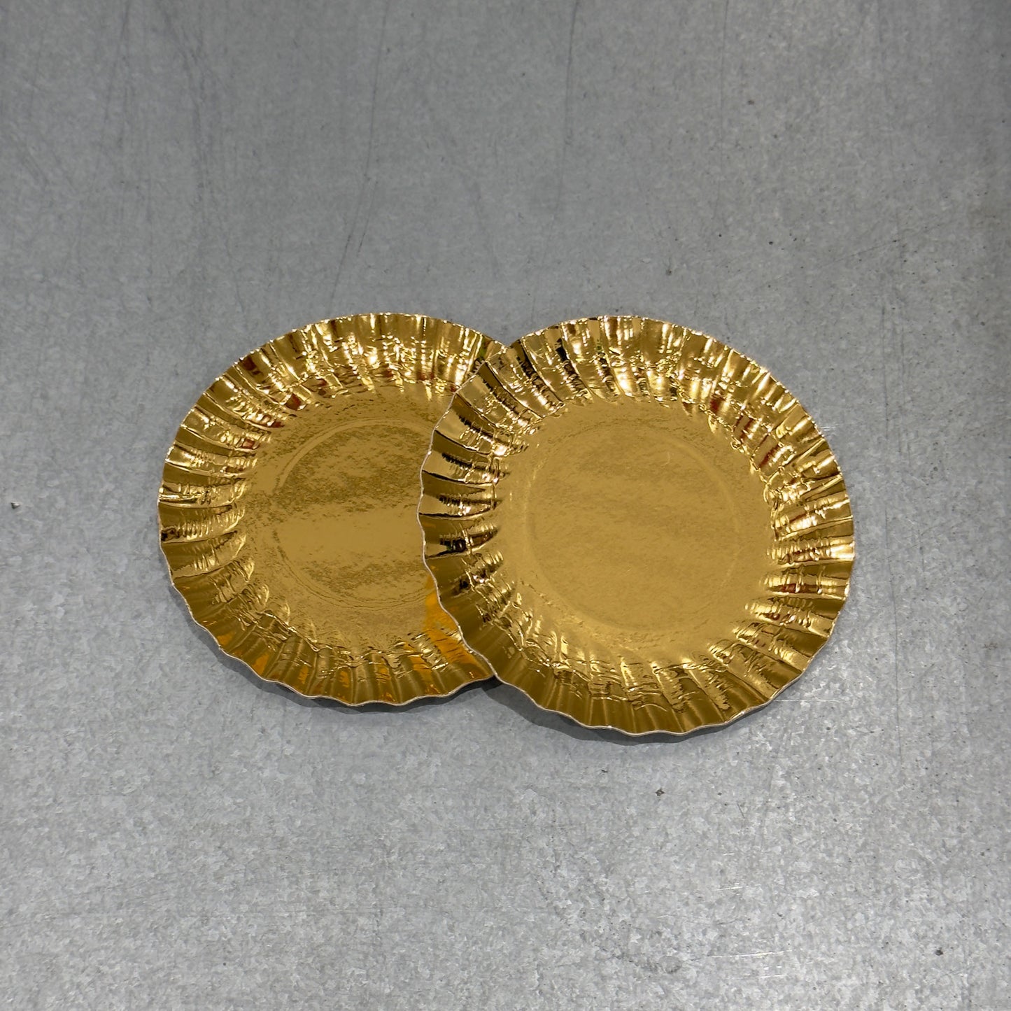 Scalloped Rim Dessert Plates/ Golden Platters 2000 pcs/case